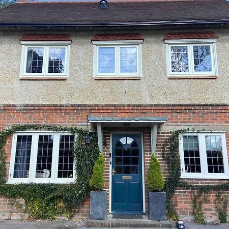 Edwardian Cottage In Beautiful Surroundings With Hot Tub Slinfold Exterior foto